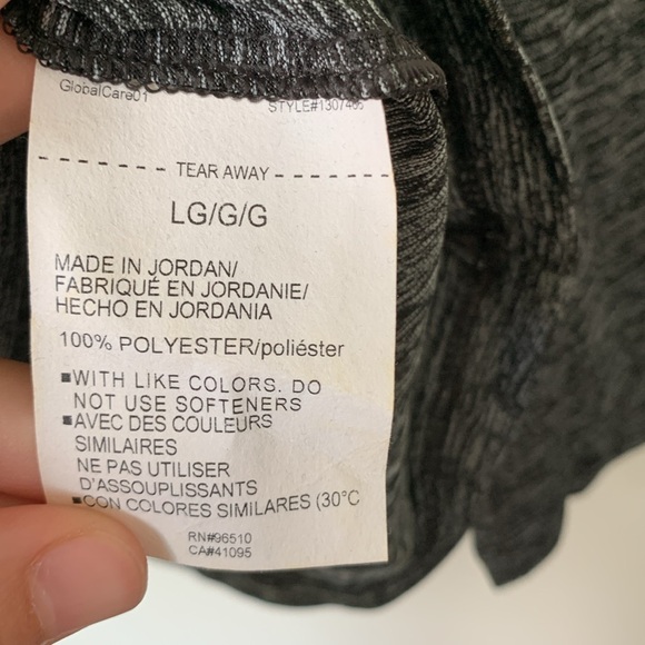 NWT Under Armour Loose Fit Heat Gear Tee - Picture 5 of 6